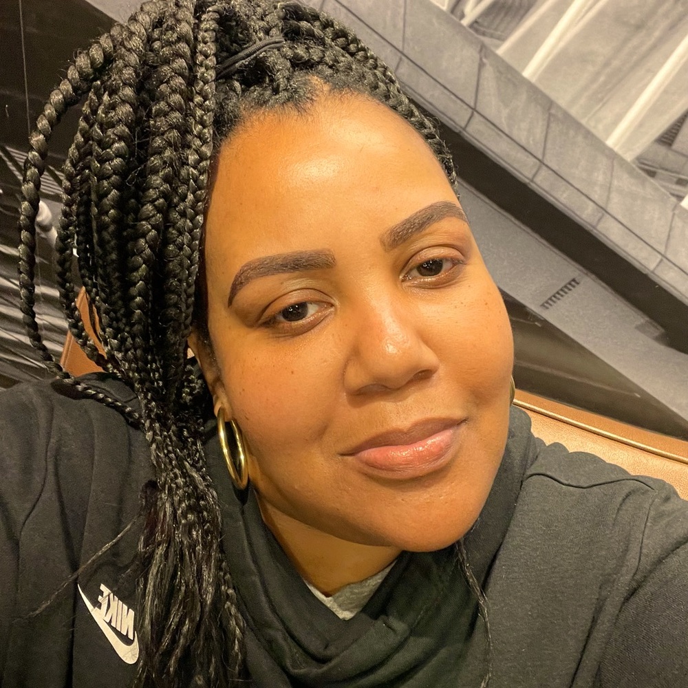 Meet your Posher, Marisha